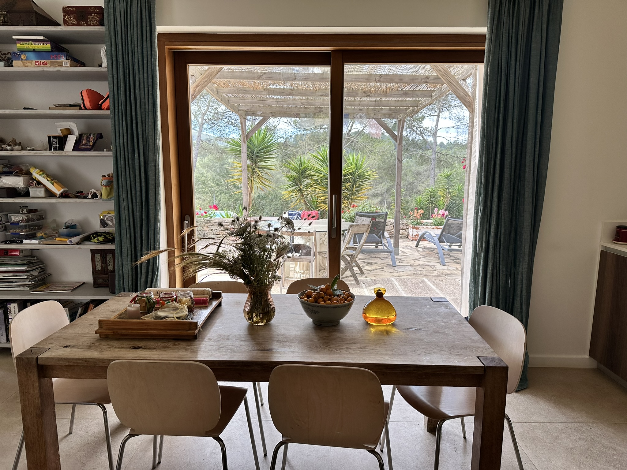 1FB94067-9C1F-4B01-8C39-4A9D877D2C95_1_102_o