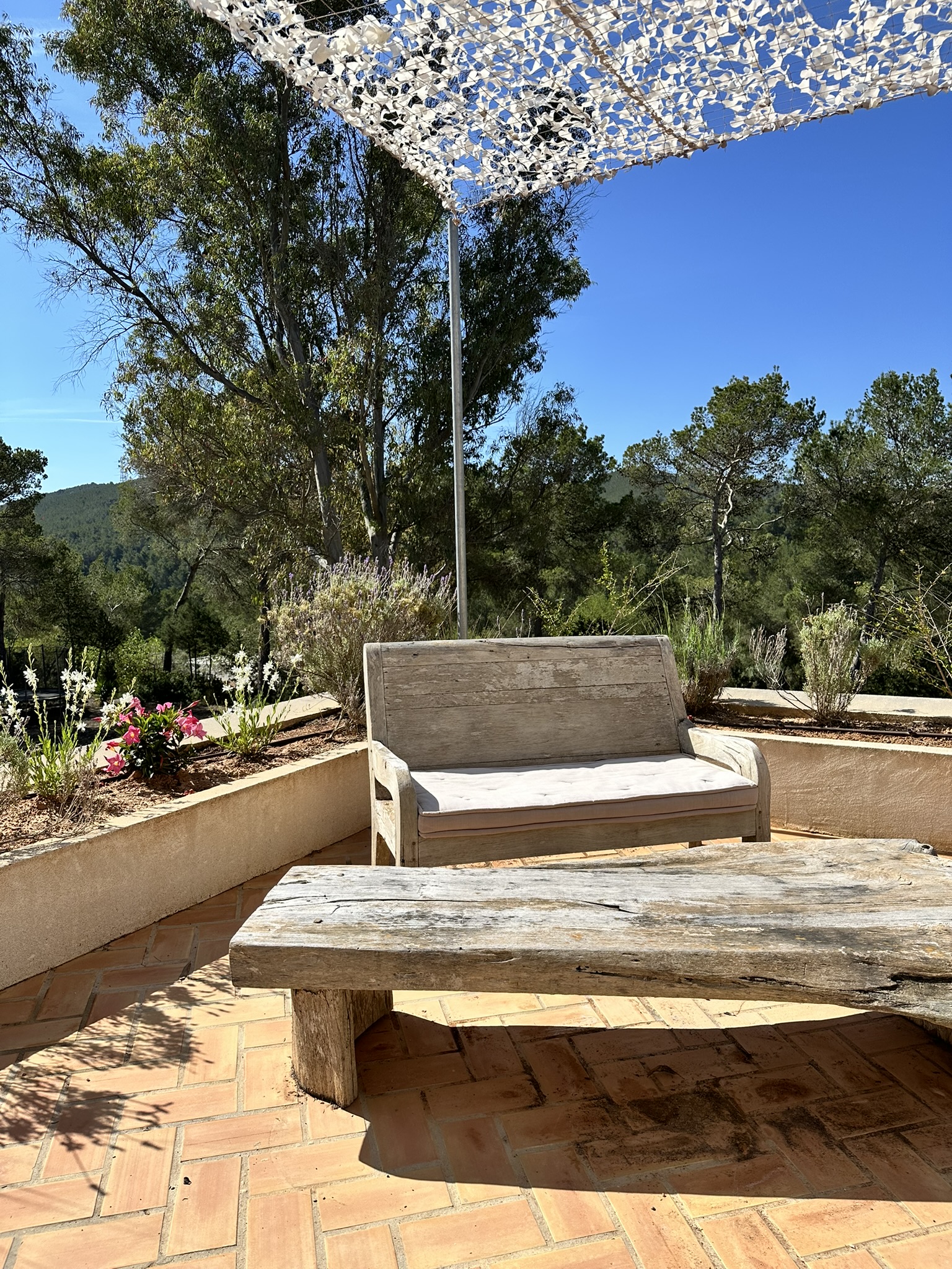 4E98DFCC-E752-4CB3-A412-51711060CD8F_1_102_o